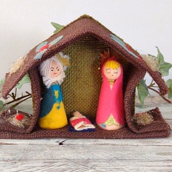 VINTAGE Mid Century Modern Cloth Burlap Creche Manger Scene - Picture 1 of 9